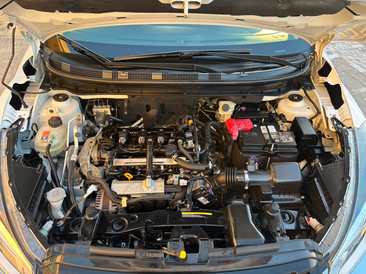 2021 NISSAN KICKS