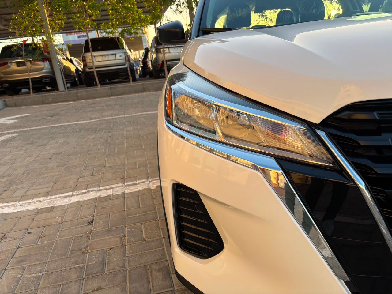 2021 NISSAN KICKS