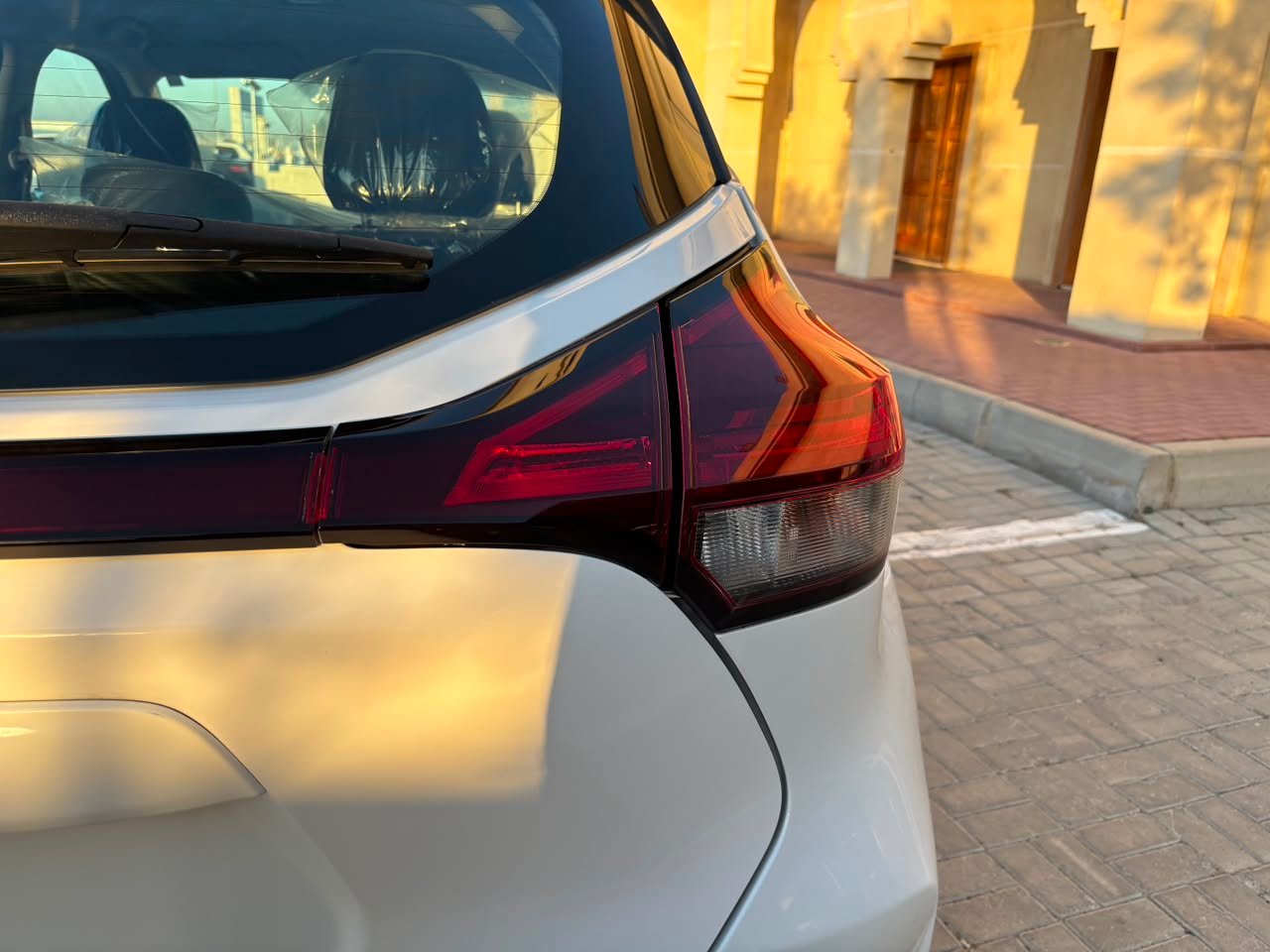 2021 NISSAN KICKS