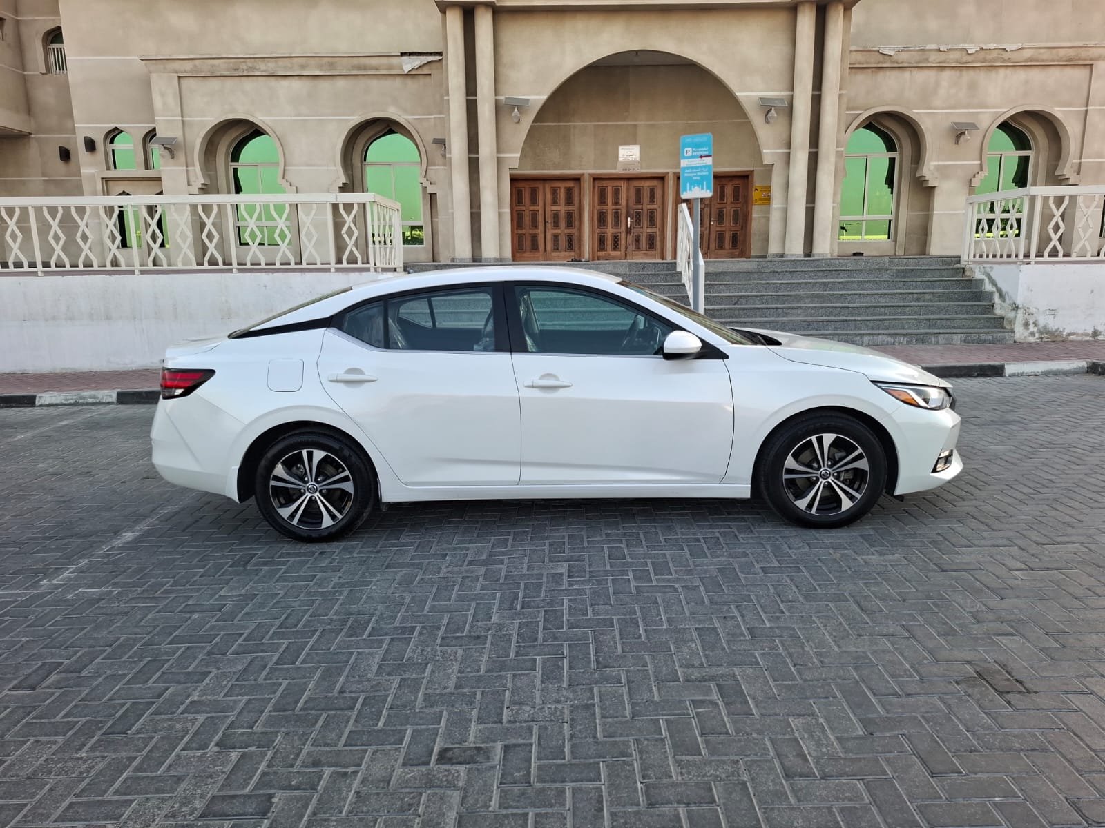 2022 NISSAN SENTRA SV