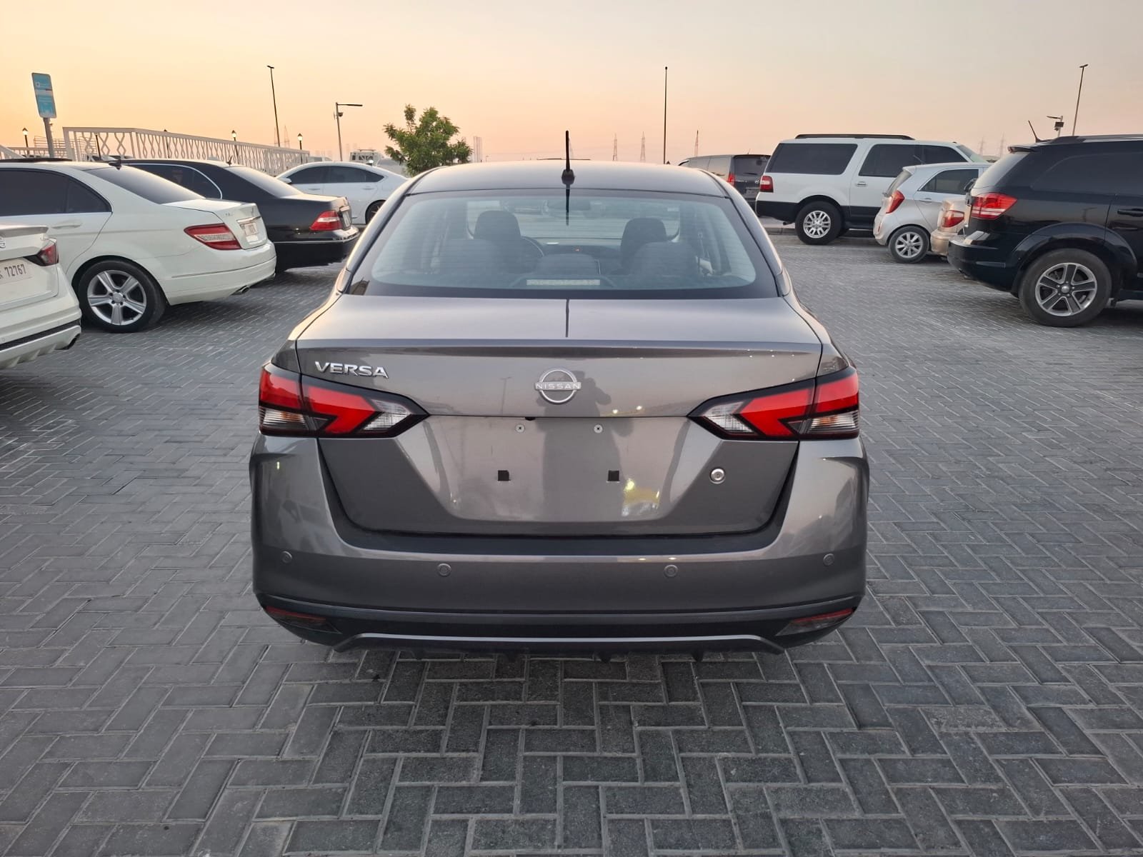 2024 NISSAN VERSA