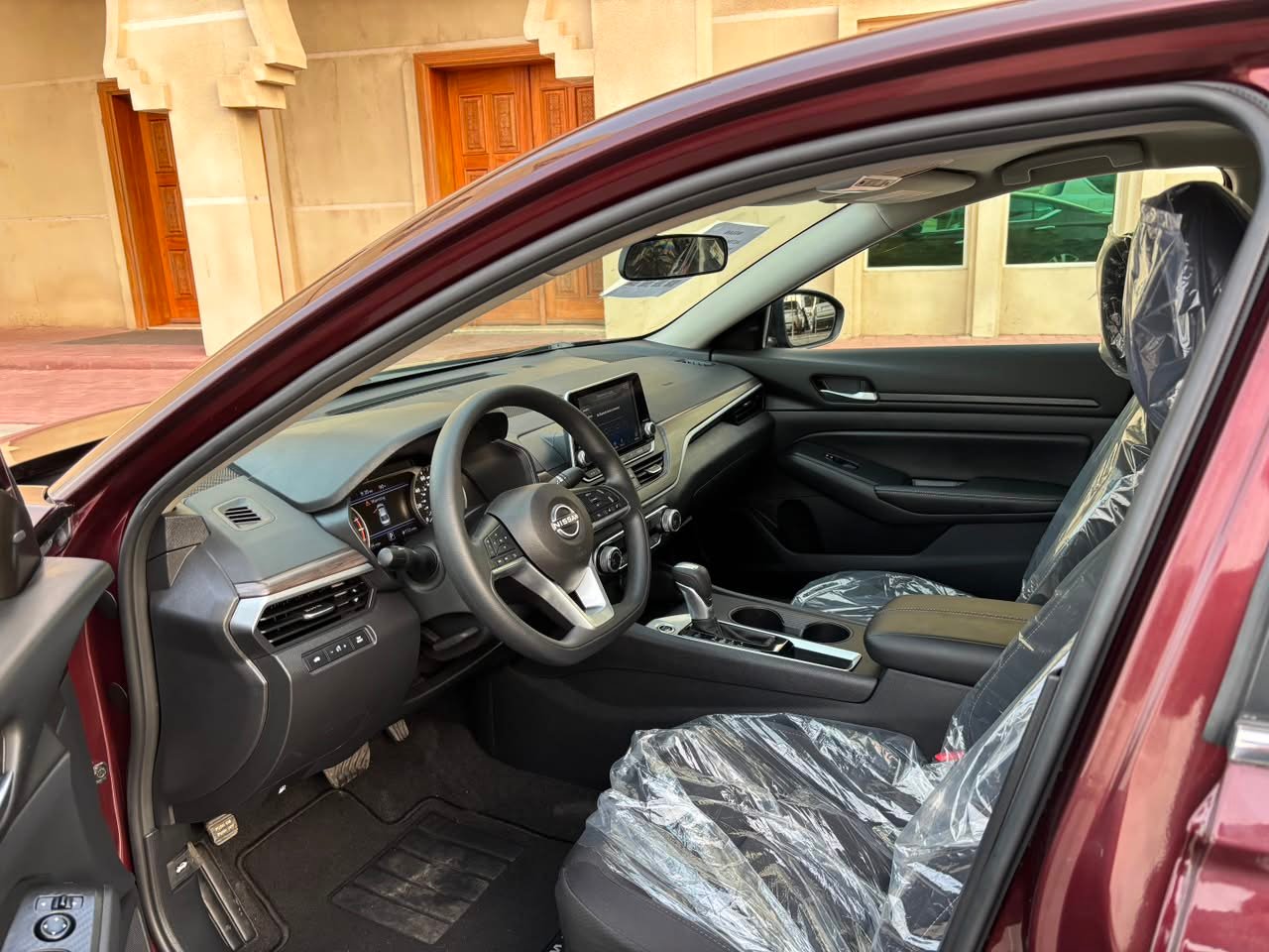 2025 NISSAN ALTIMA SV