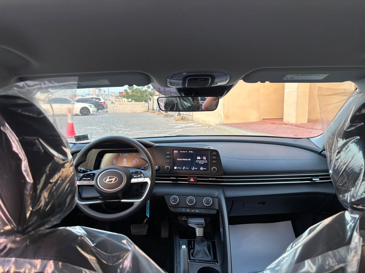 2024 HYUNDAI ELANTRA