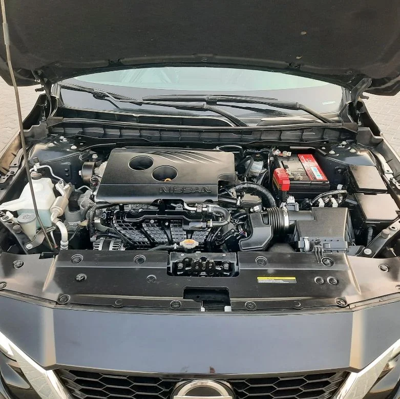2019 NISSAN ALTIMA SR