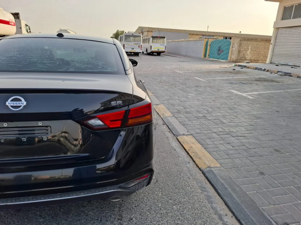 2019 NISSAN ALTIMA SR