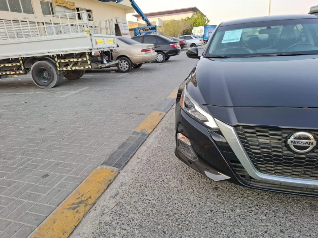 2019 NISSAN ALTIMA SR