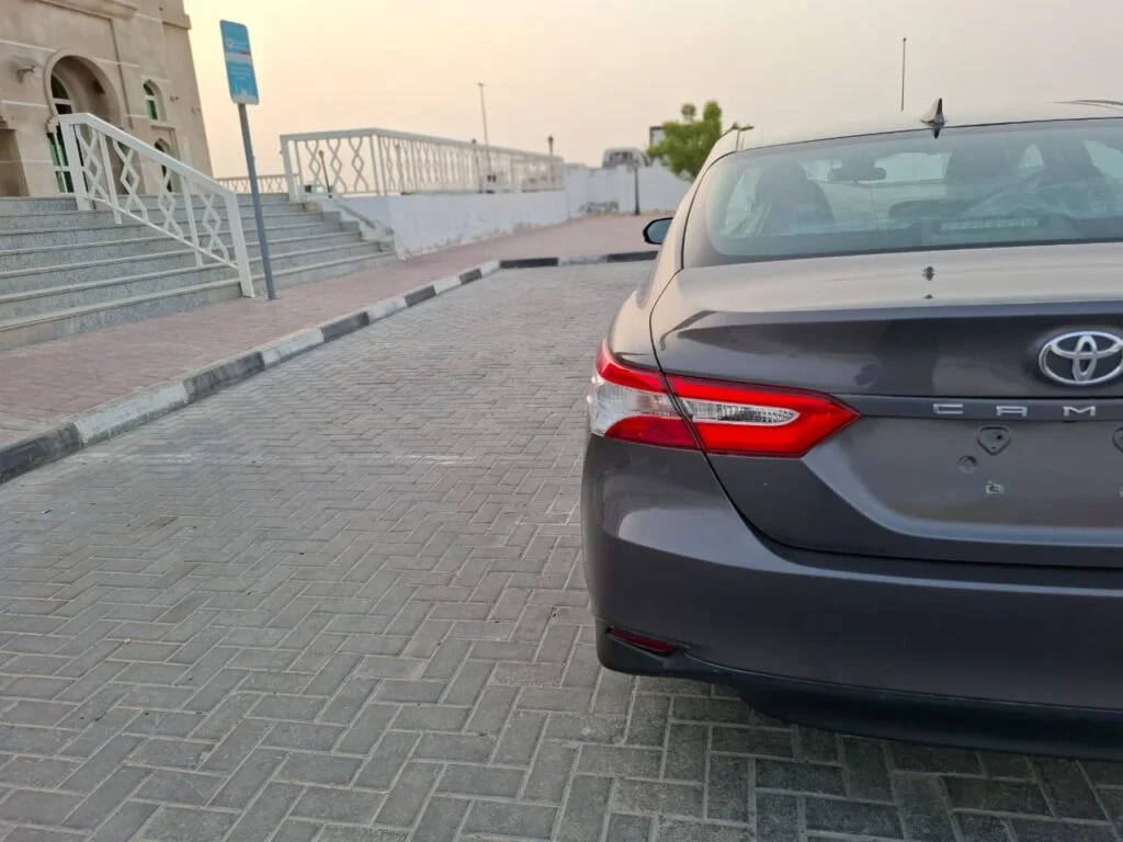 2019 TOYOTA CAMRY LE