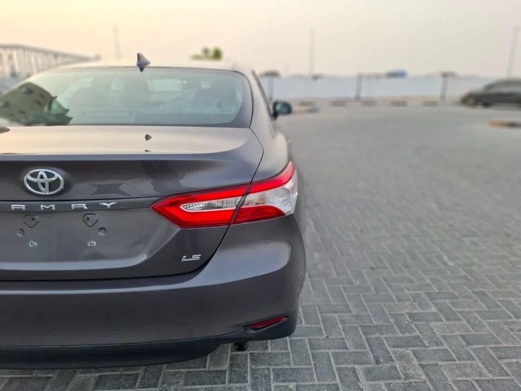 2019 TOYOTA CAMRY LE
