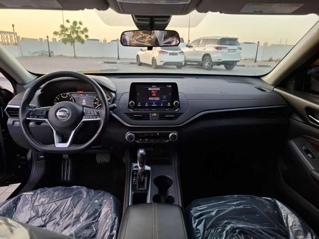 2020 NISSAN ALTIMA SR