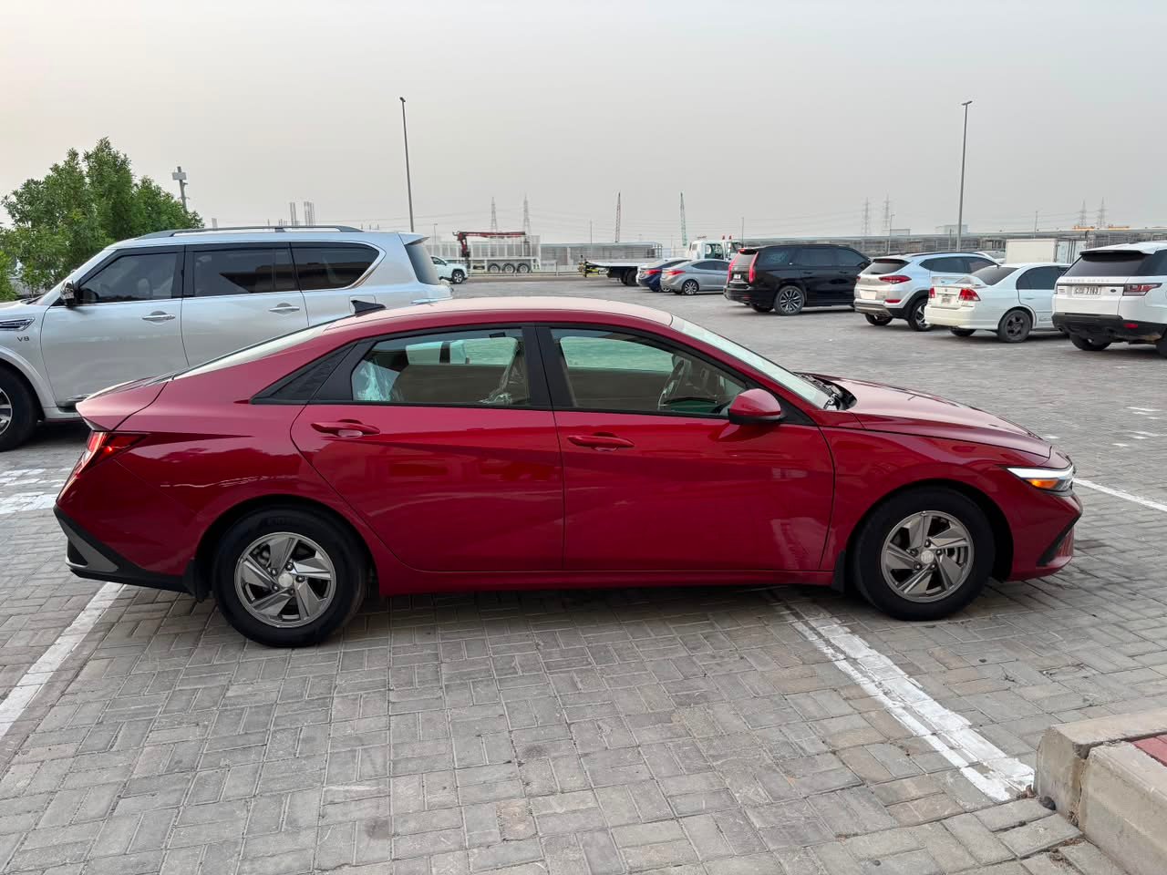 2025 HYUNDAI ELANTRA