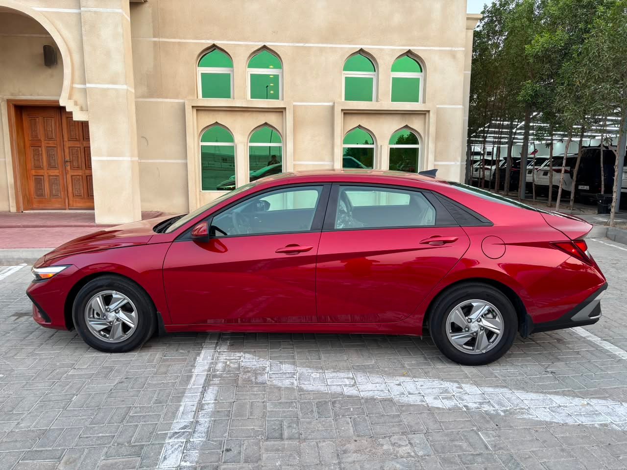 2025 HYUNDAI ELANTRA
