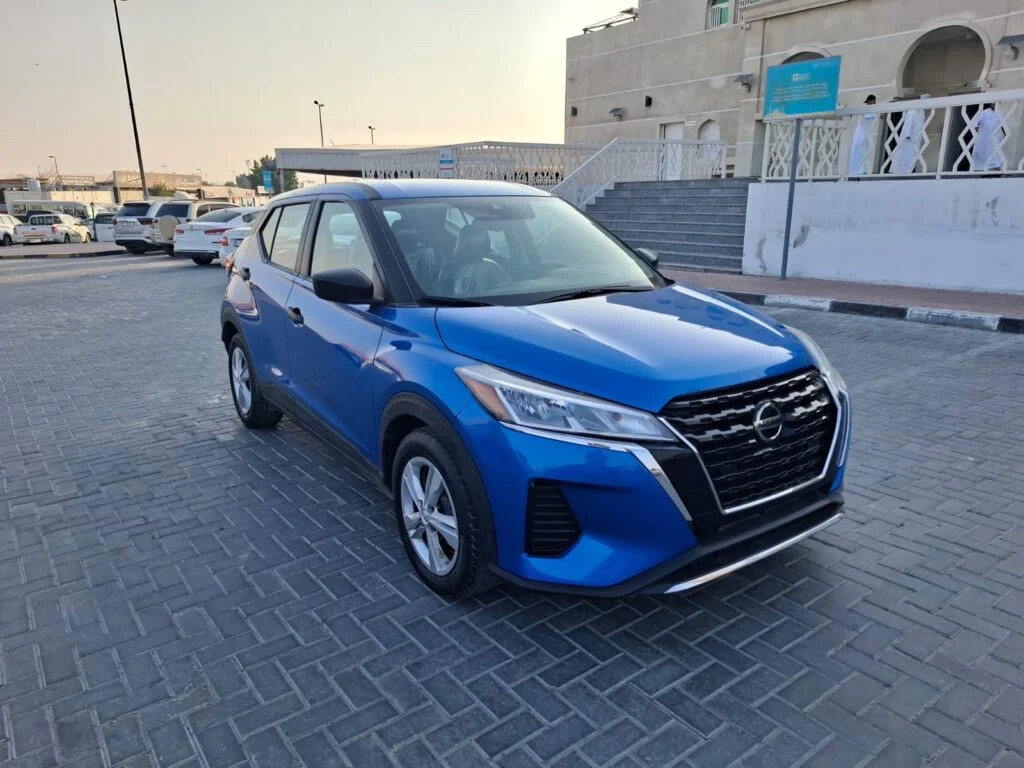 2021 NISSAN KICKS