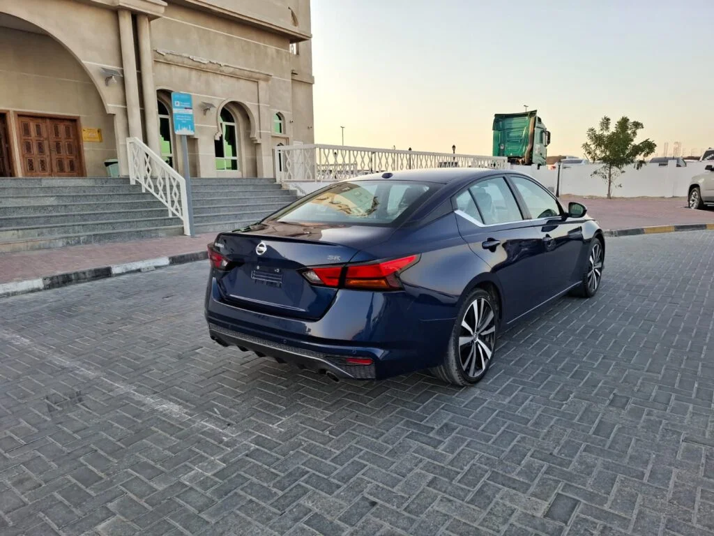 2022 NISSAN ALTIMA SR