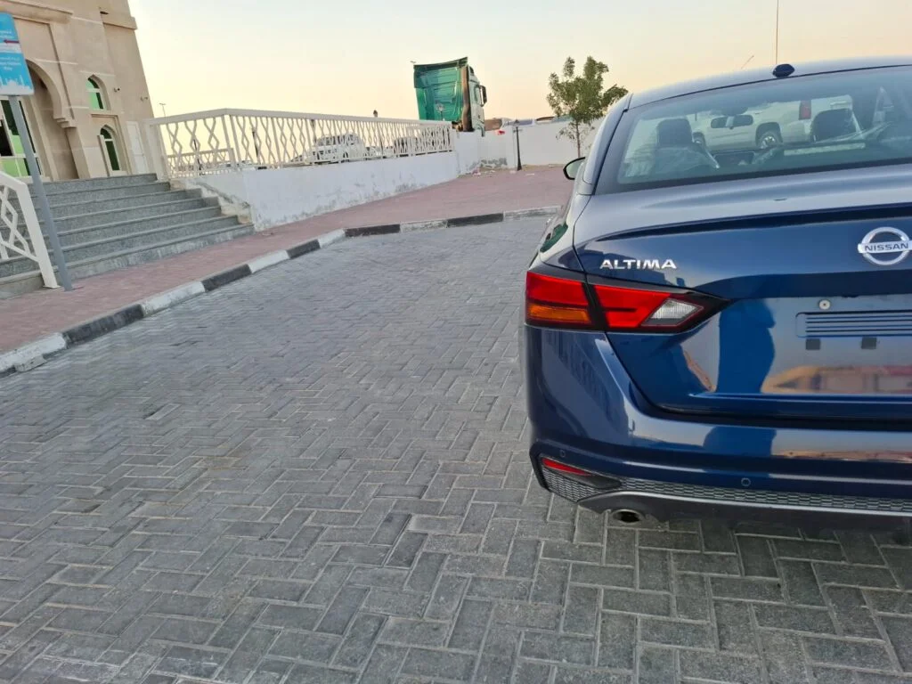 2022 NISSAN ALTIMA SR
