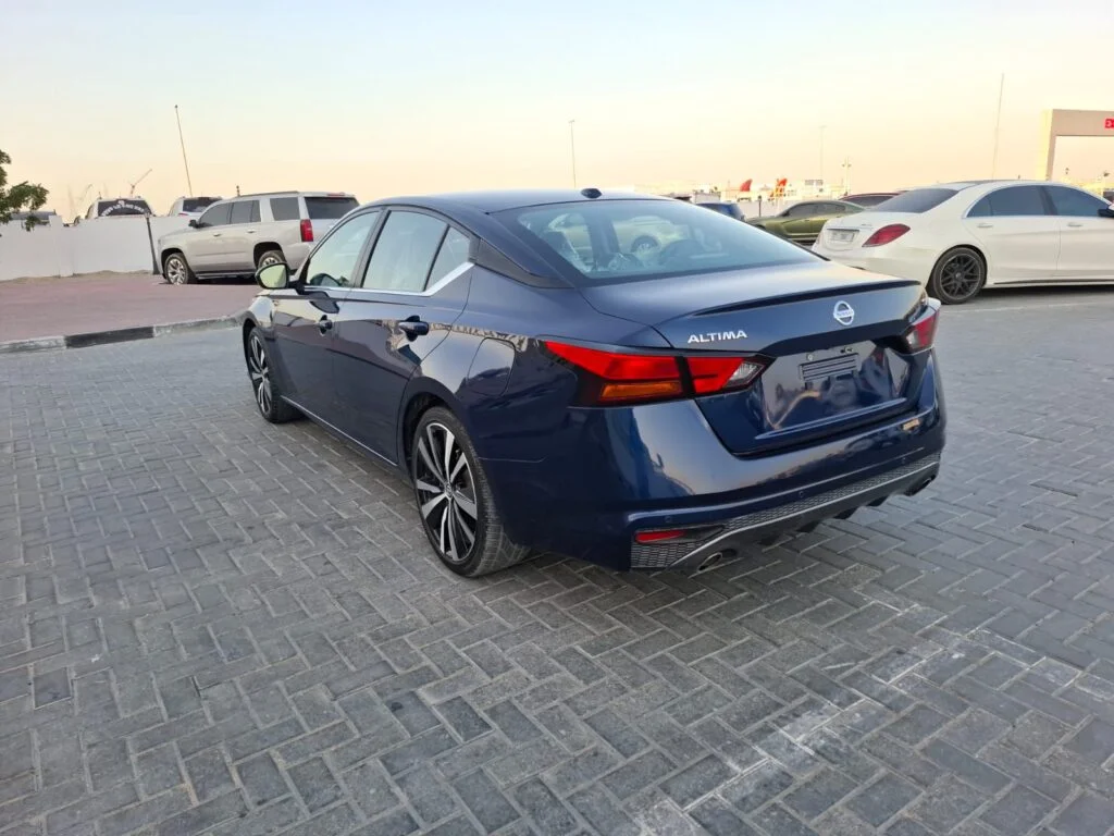2022 NISSAN ALTIMA SR