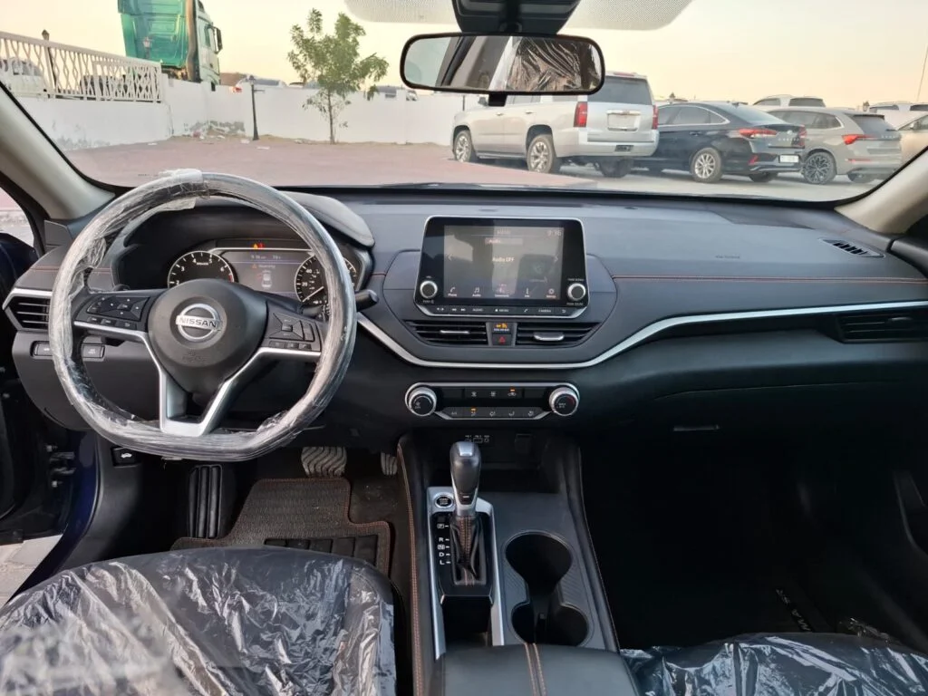 2022 NISSAN ALTIMA SR