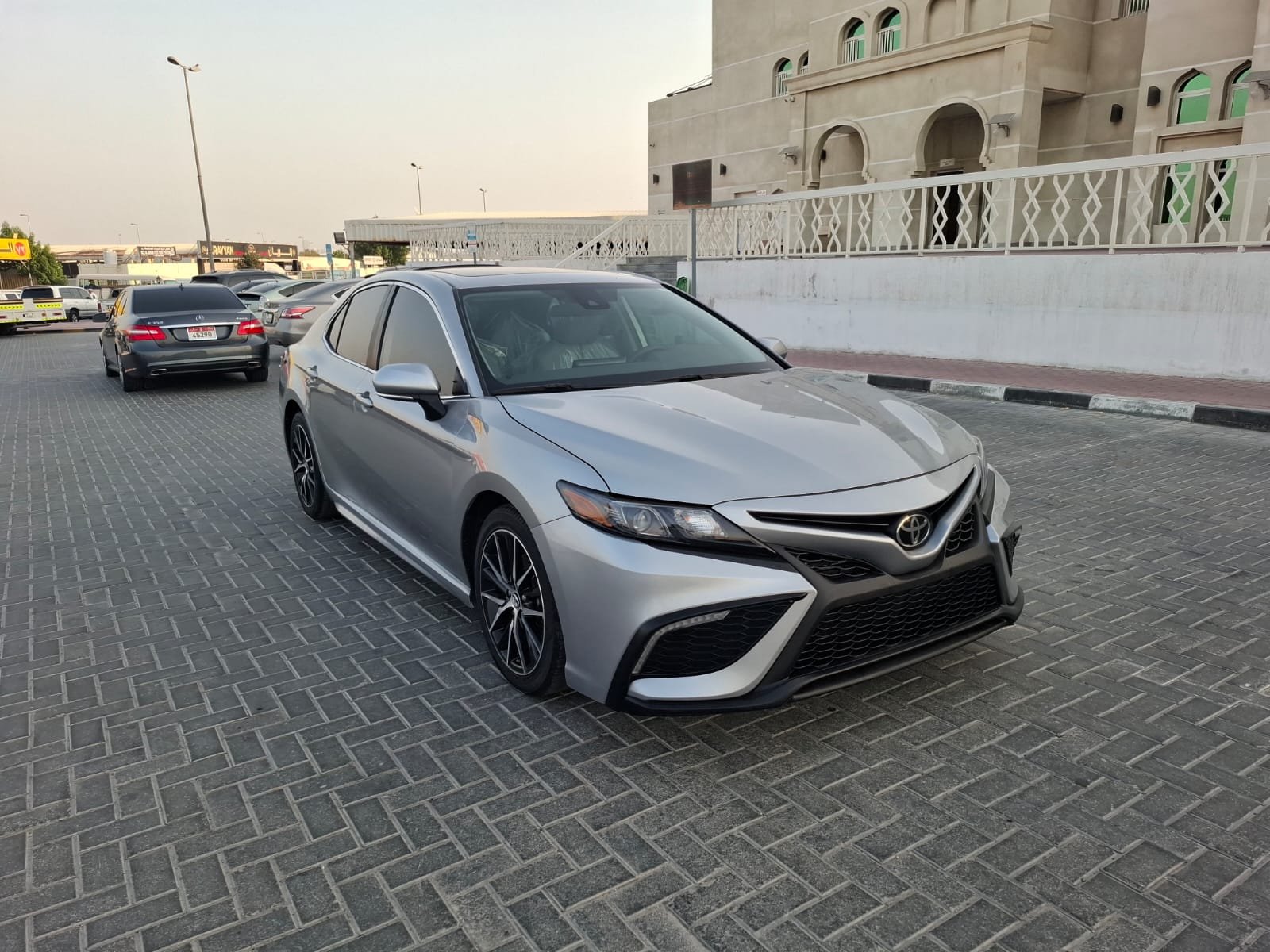 2024 TOYOTA CAMRY SE