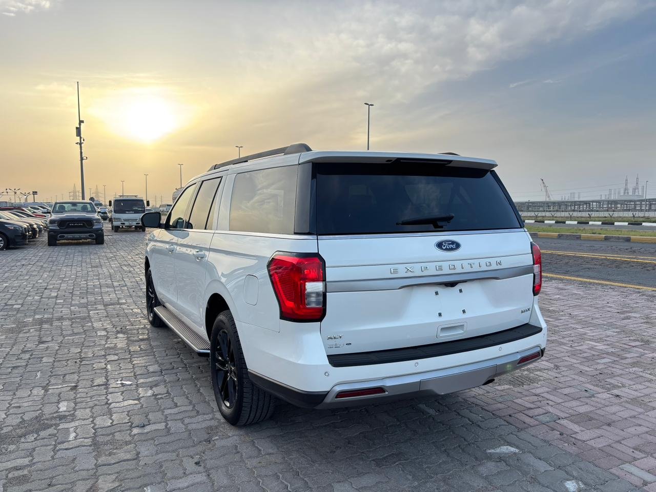 2023 FORD EXPEDITION XLT MAX