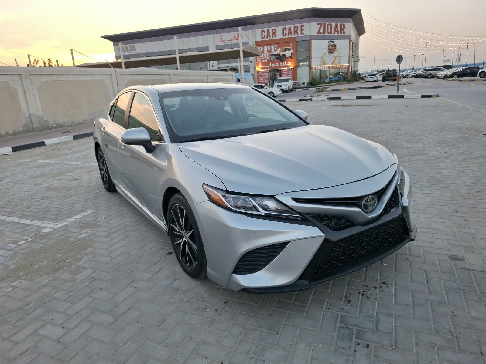2018 TOYOTA CAMRY