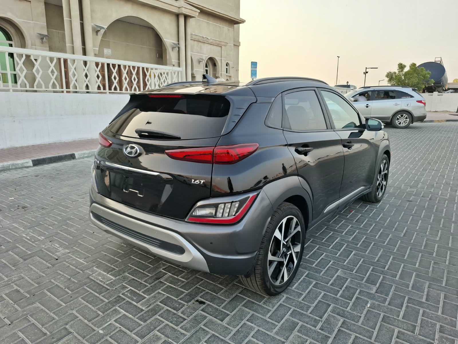 2022 HYUNDAI KONA